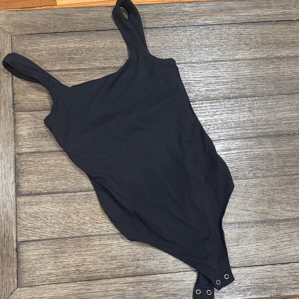 Good American Black Bodysuit
